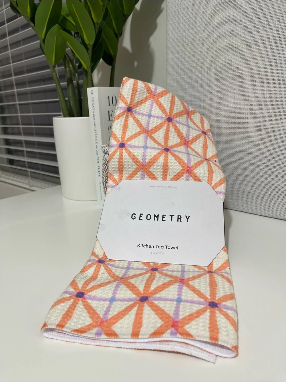 nwt GEOMETRY kitchen tea hand towels Orange